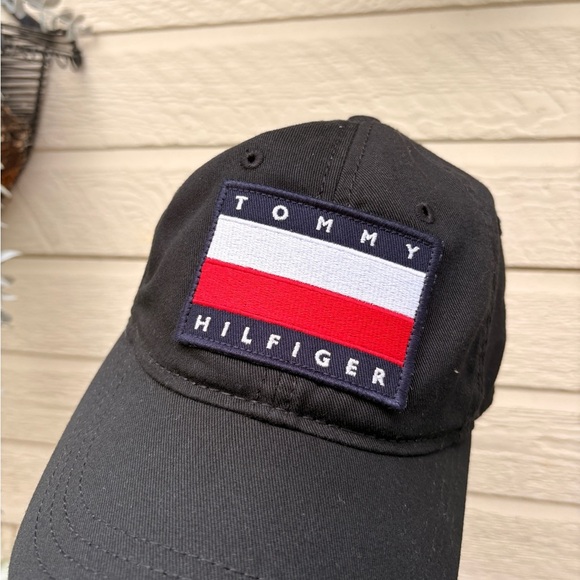 TOMMY HILFIGER big logo patch baseball hat cap black adjustable black - Picture 2 of 6